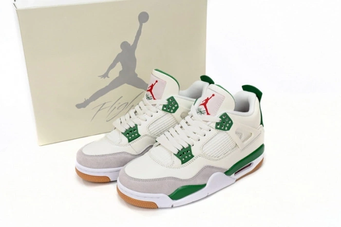 One Kick DR5415-103 Retro Green Jordan SB 4 Pine 0707